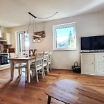 Daire Edelbach Deluxe 1 By Interhome *